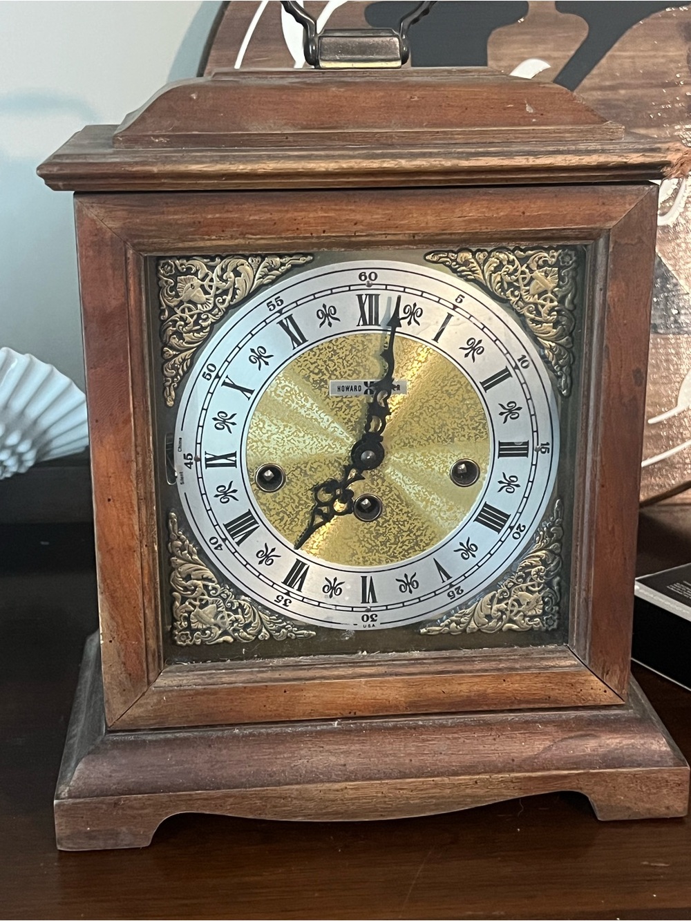 Howard Miller 612-437 Graham Bracket Mantel Clock Westminster 340-020 Untested